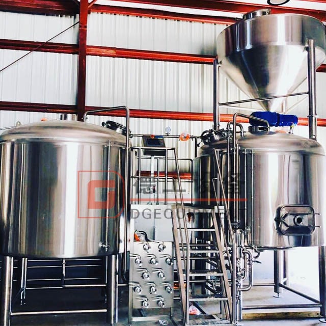 3BBL Home Beer Brew Equipment 2 vasi Sistema di birrificazione Serbatoi di fermentazione Sus304/316 in vendita