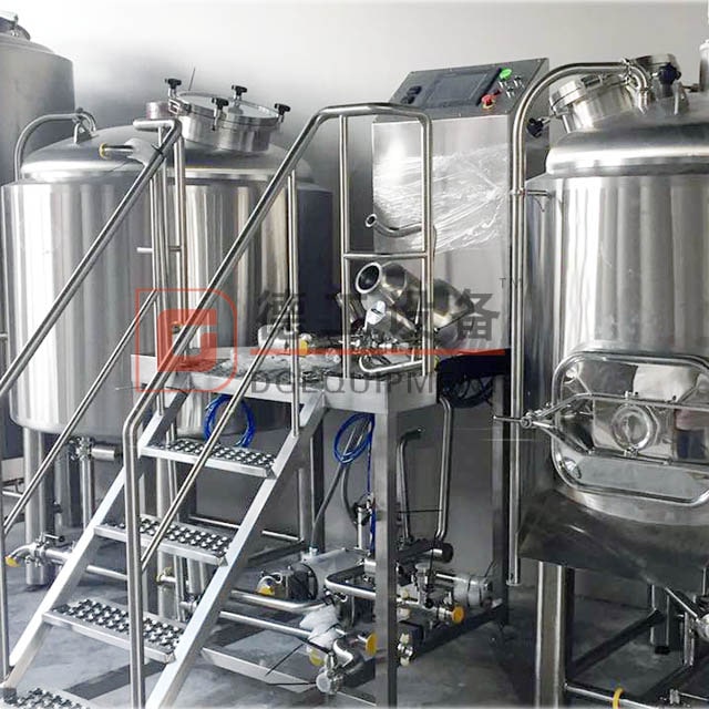 700L Nano Sistema chiavi in ​​mano Macchina per la produzione di birra Serbatoio di fermentazione isobarica Fornitori professionali vicino a me