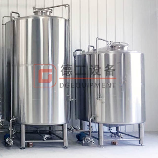 Alla ricerca di un serbatoio di fermentazione in acciaio inossidabile da 2500 l (25 HL) per serbatoio di fermentazione a parete conica con fossetta per fermentatore di birra in vendita
