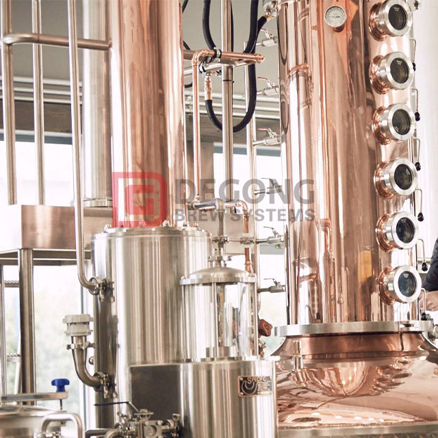 Distilleria di vodka a colonna per apparecchiature per distillazione a vapore di alcol di rame da 1000 litri