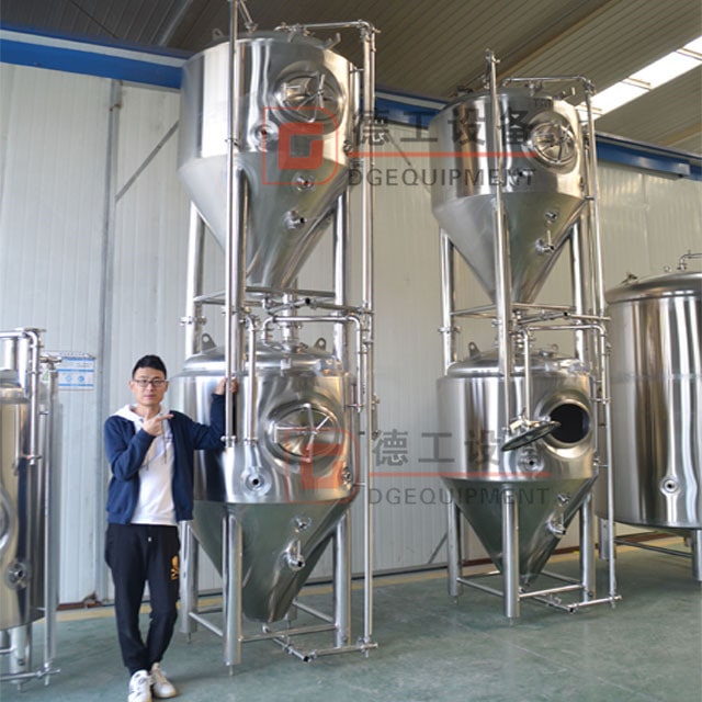 Serbatoio di fermentazione della birra con rivestimento a doppia parete in acciaio inossidabile a doppia parete di dimensioni popolari 500-1000L-2000l